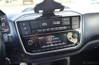 PRODÁM VW E-UP FACELIFT 2021 UNITED BAT 38KWH, DPH - 12