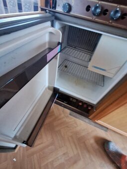 Obytny přívěs,karavan,HOBBY DE LUXE - 12