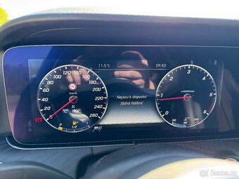 Mercedes Benz E 220 D 4MATIC, 2019, TOP výbava, DPH - 12
