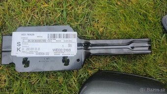 Ruzne veci Toyota, KIA, Mercedes - zrcadlo, listy, absorber - 12