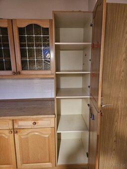 Masivní kuchyňská linka z Německa se spotřebiči - 12