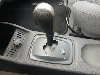 Opel Corsa 1.2i Automat Jen 94.000 Km - 12