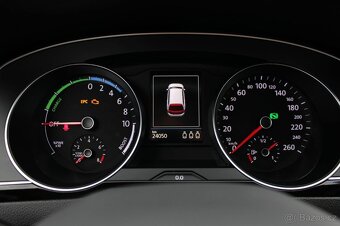 Volkswagen Passat Variant GTE 1.4 TSI DSG - 12