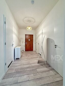 Prodej moderního bytu 2+kk v Milovicích, v ulici Rakouská. - 12