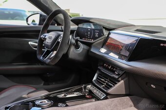 Audi RS e-tron GT, Masáž/HUD/Noční Vidění/SKLADEM - 12