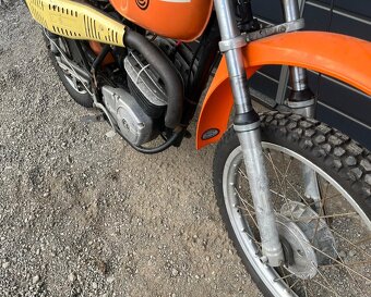 ČZ 250 988.2 enduro r.v. 1974 - 12