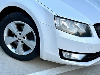 Škoda Octavia 3  2.0tdi 110kW původ ČR, serviska - 12