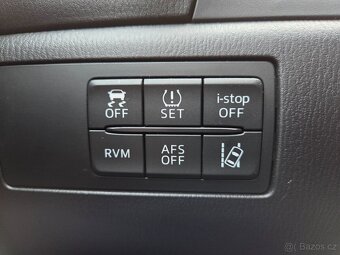 MAZDA 3 2,0i 88 kW REVOLUTION 89 tis. km SERVISKA - 12