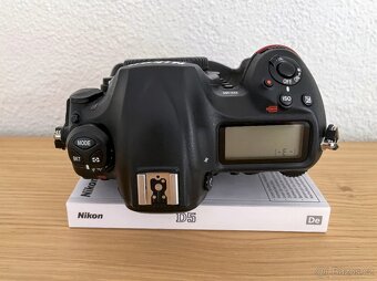 NIKON D5 - 12
