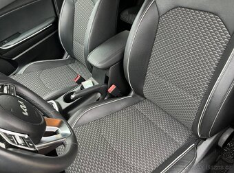 Kia Ceed SW 1.5 T-GDI - 12