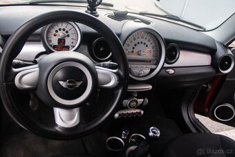 Mini Cooper 1.6 88kW (2007) - 12