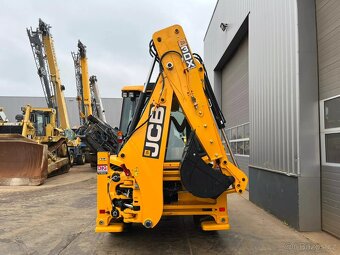 JCB 3DX 2019 - 12