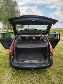 Renault Megane II Kombi 1,9 dci - 12