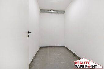 Prodej bytu 3+kk, 85 m2 - Železná Ruda, ev.č. 00639 - 12