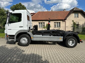 Mercedes Atego 12.230  nosič kontejneru. 12 t. - 12