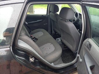 Škoda Fabia combi 1.2 HTP-47kW - 12