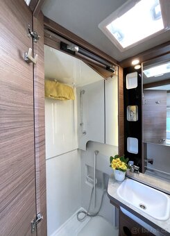 Prémiový obytný vůz VW  Knaus 500 MQ, 2024, 3 lůžka, automat - 12