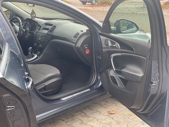Opel Insignia 2.0CDTI - 12