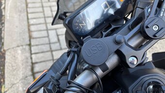 HONDA CB650R – 05/2019 – 1. MAJITEL – TOP STAV, serviska - 12