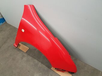 Přední blatníky Fabia I, červené 8180 + kapota - 12