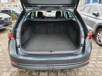 Škoda Octavia iV Combi 1.4TSI 150kW DSG - záruka Autodraft - - 12