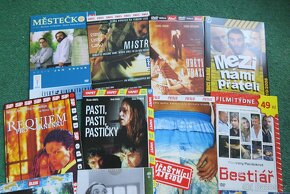 DVD filmy a přehrávač. - 12