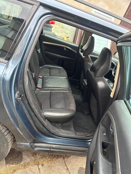 Volvo V70 2.0D - 12