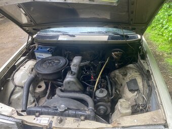 Prodám Mercedes W123 piano 200D - 12