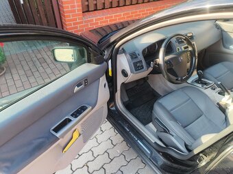 Volvo V50 D5 - 12