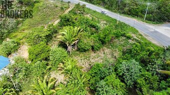 Isery Main Road, Roatan - 12