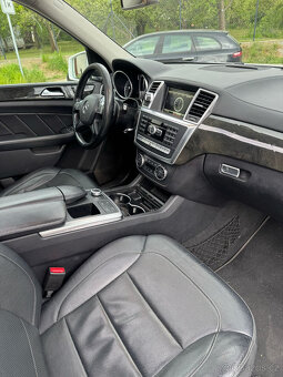 Mercedes Benz Gl 350CDi 7 míst - 12