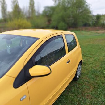 Prodám VW Fox 1,2 55 hp, jako nový - 12
