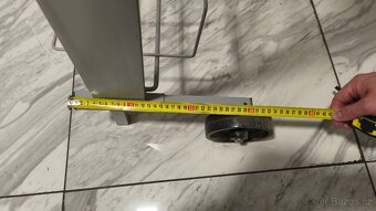 Pojízdný stojan / regál více využití - 12