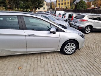 OPEL Astra Sports, 1.6 CDTi, r.v. 2019, plný servis - 12