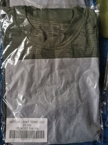 Přebytky vojenského vybavení, výstroj - 12