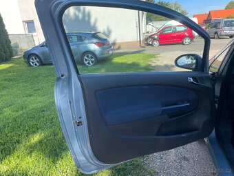 Opel Corsa D 1,2 16V - 12