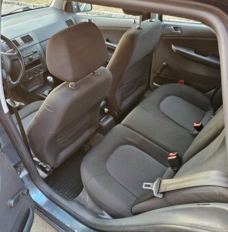 Škoda FABIA 1.9 TDI 74kW / 2004 / XENONY - 12