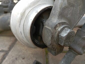 BMW E39 stěna možnost i s chladiči - 12