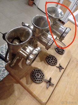 Ruční mlýnek na maso. - 12