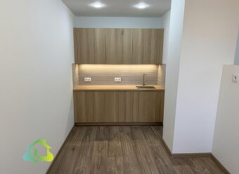 Prodej bytu 3+kk 62 m², Praha 8 - Bohnice, ev.č. 00820 - 12