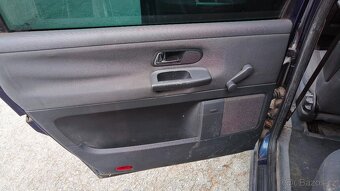 VOLKSWAGEN SHRANA 1.9TDI 96kw - 12