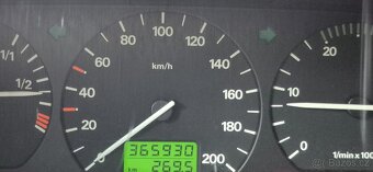 Vw t4 2.5 tdi 75kw caravelle  obytné auto - 12