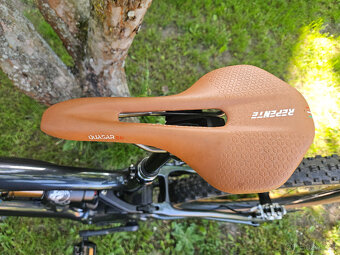 Zánovní našlapané karbonové elektrokolo S-WORKS, vel. S4(L) - 12