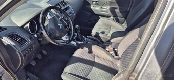 Mitsubishi ASX - 12