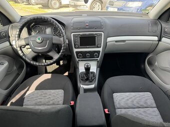 Škoda Octavia FACELIFT 1,6 MPI 75 KW 1 MAJ. - 12