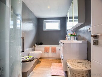 Prodej _ bungalov _ 4+kk_156m2, pozemkem 614m2_  Líbeznice - 12
