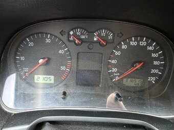 Volkswagen Golf 4 1.9TDI - 12