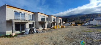 Prodej bytu 3+kk, 58 m2, pozemek se zahradou 244 m2 - 12