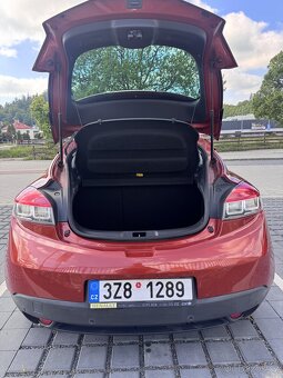 Renault Megane 1.5 dci - 12