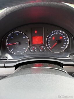 VW golf 5 1,9Tdi 77kw - 12